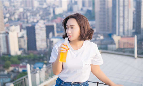 余姚关于试管代生助孕多少钱的详尽分析与指导